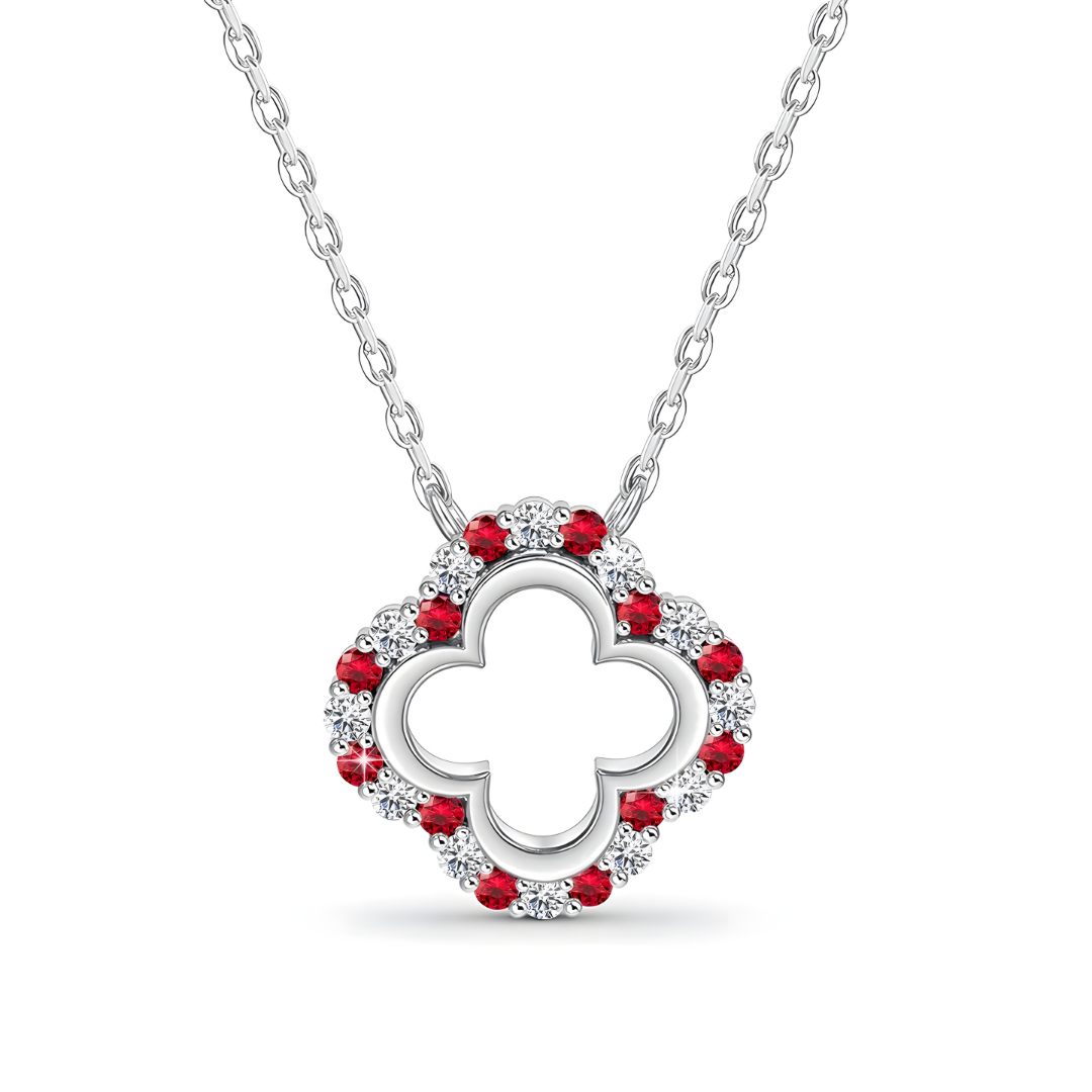 Lucky Clover Sparkle Necklace in Sterling Silver
