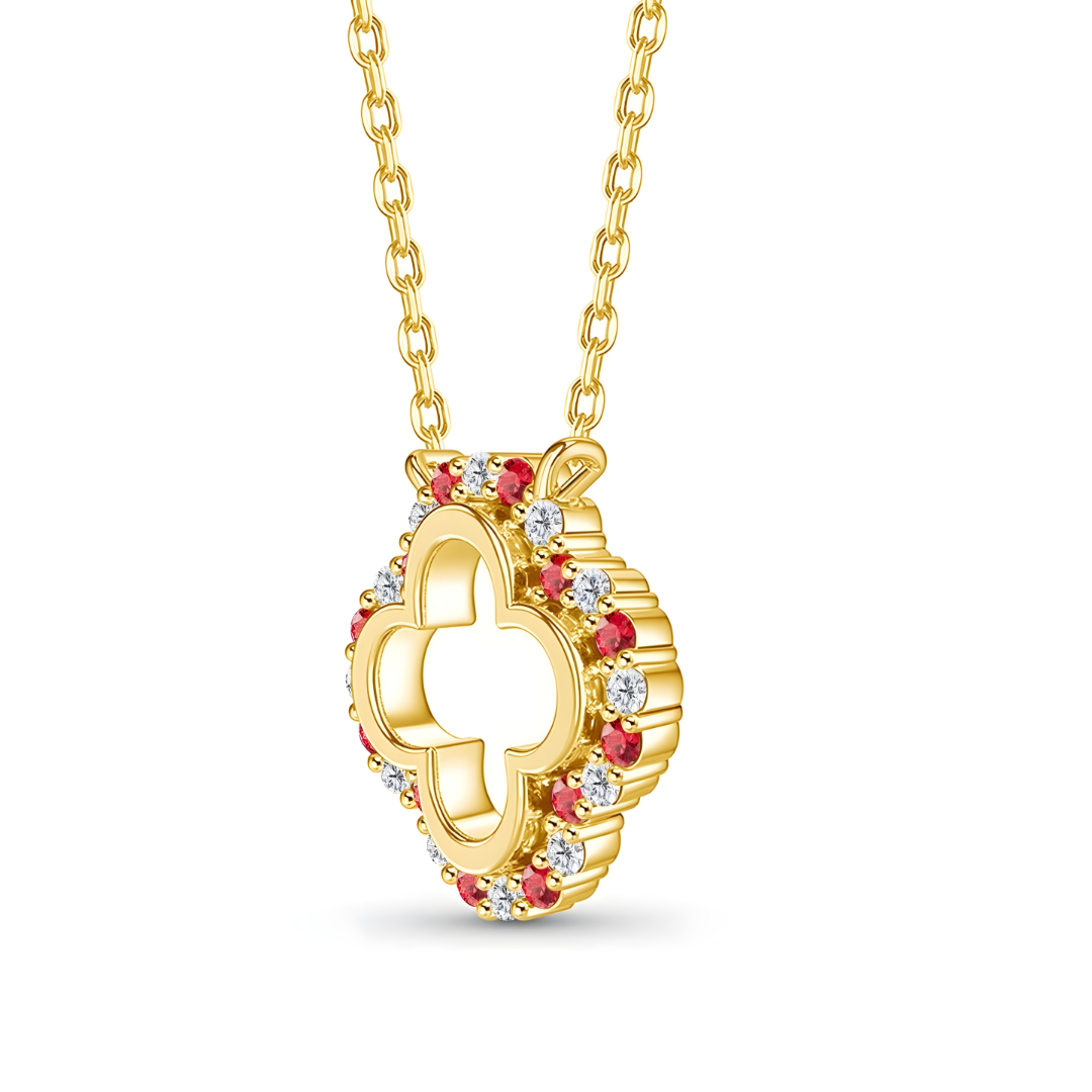 Lucky Clover Sparkle Necklace in Sterling Silver