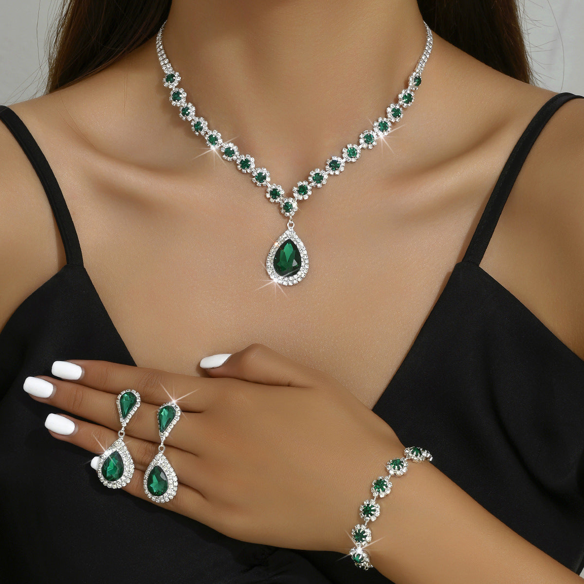 Victoria Grace 3-Piece Crystal Set