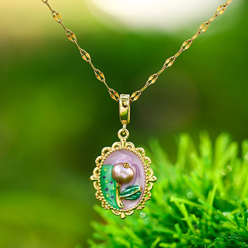 Heirloom Bloom Flower Necklace