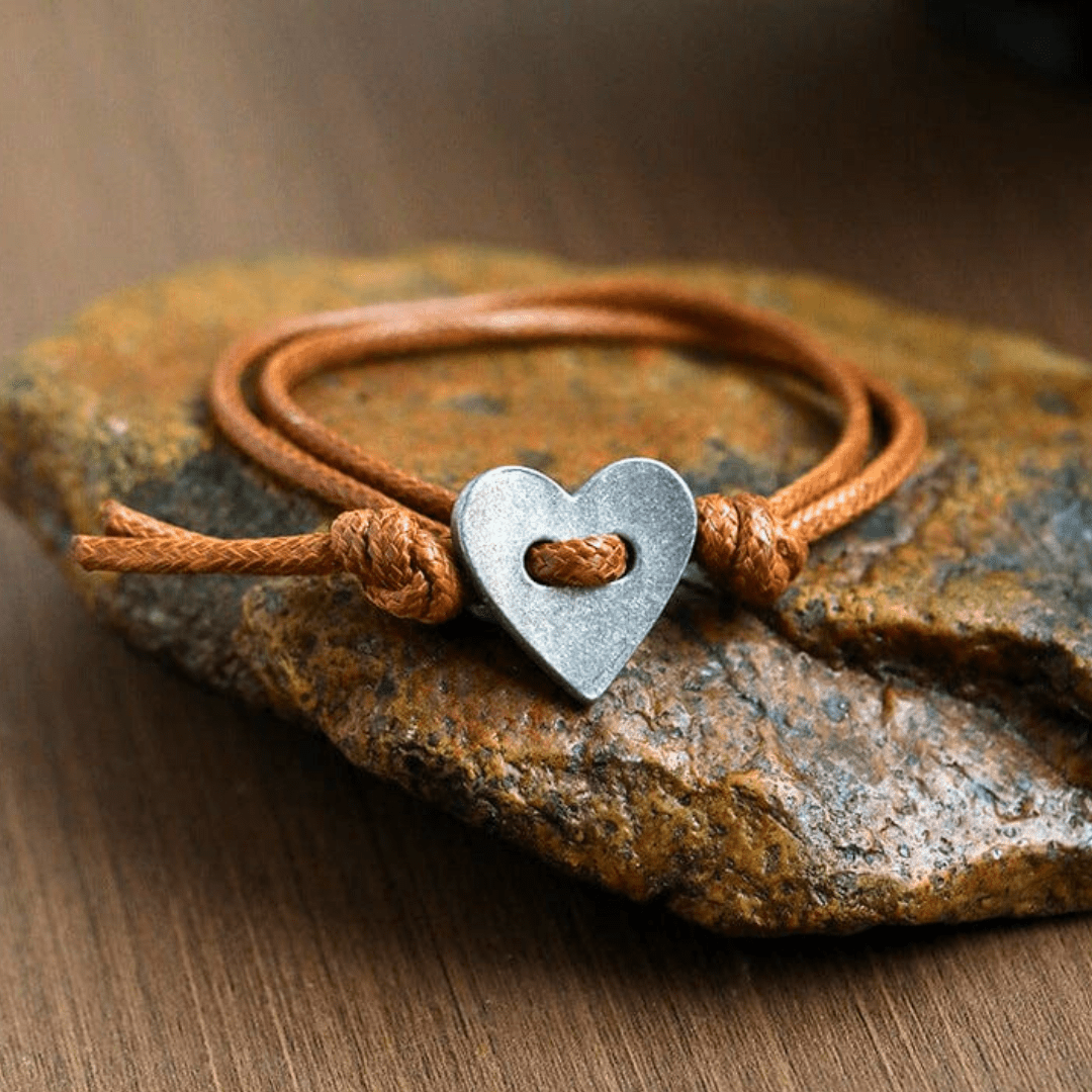 Amelia Love Knot Bracelet - Dolbrook Jewelers