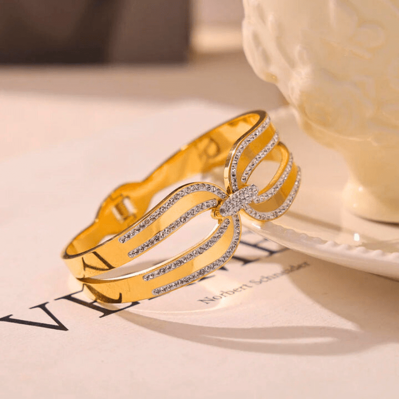 Duchess Bow Bangle - Dolbrook Jewelers