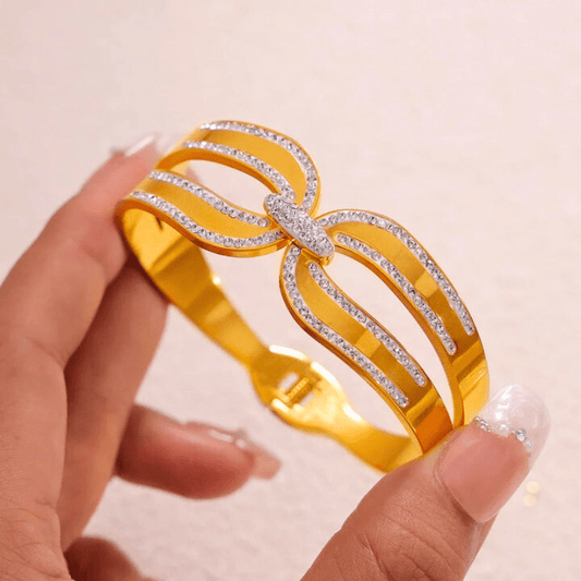 Duchess Bow Bangle - Dolbrook Jewelers