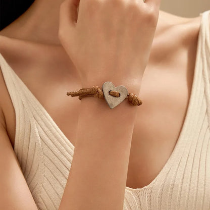 Amelia Love Knot Bracelet