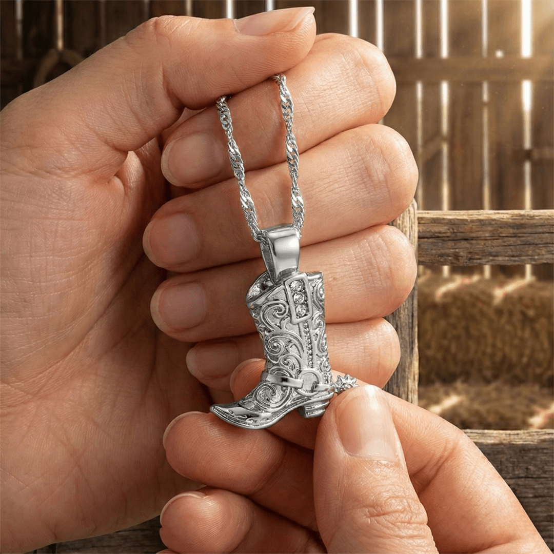 The Nashville Pavé Boot Pendant - Dolbrook Jewelers