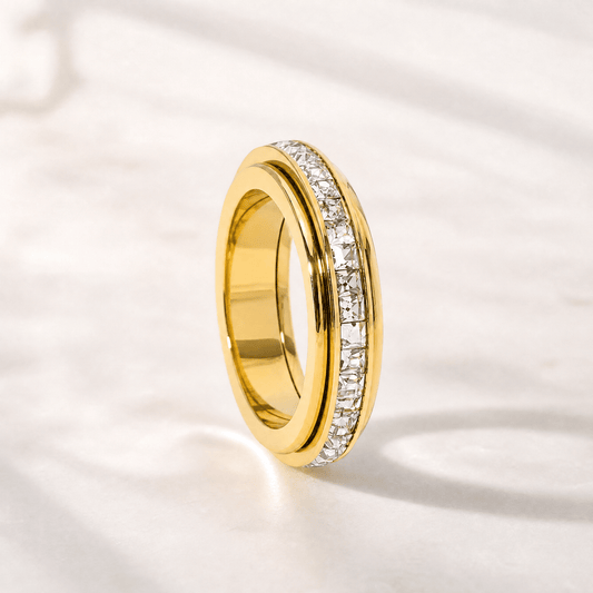 The Solace Ring - Dolbrook Jewelers