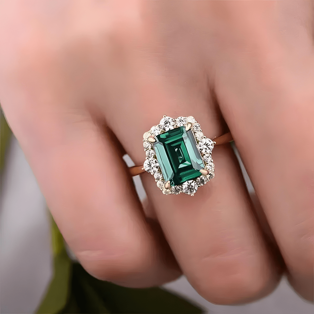Vintage Green Statement Ring - Dolbrook Jewelers