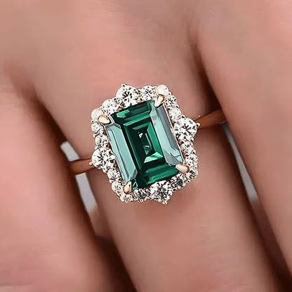 Vintage Green Statement Ring - Dolbrook Jewelers