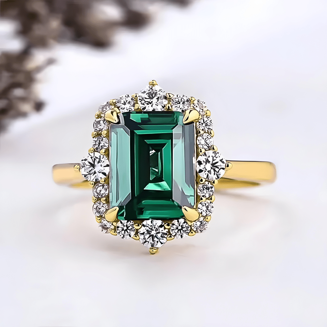 Vintage Green Statement Ring - Dolbrook Jewelers